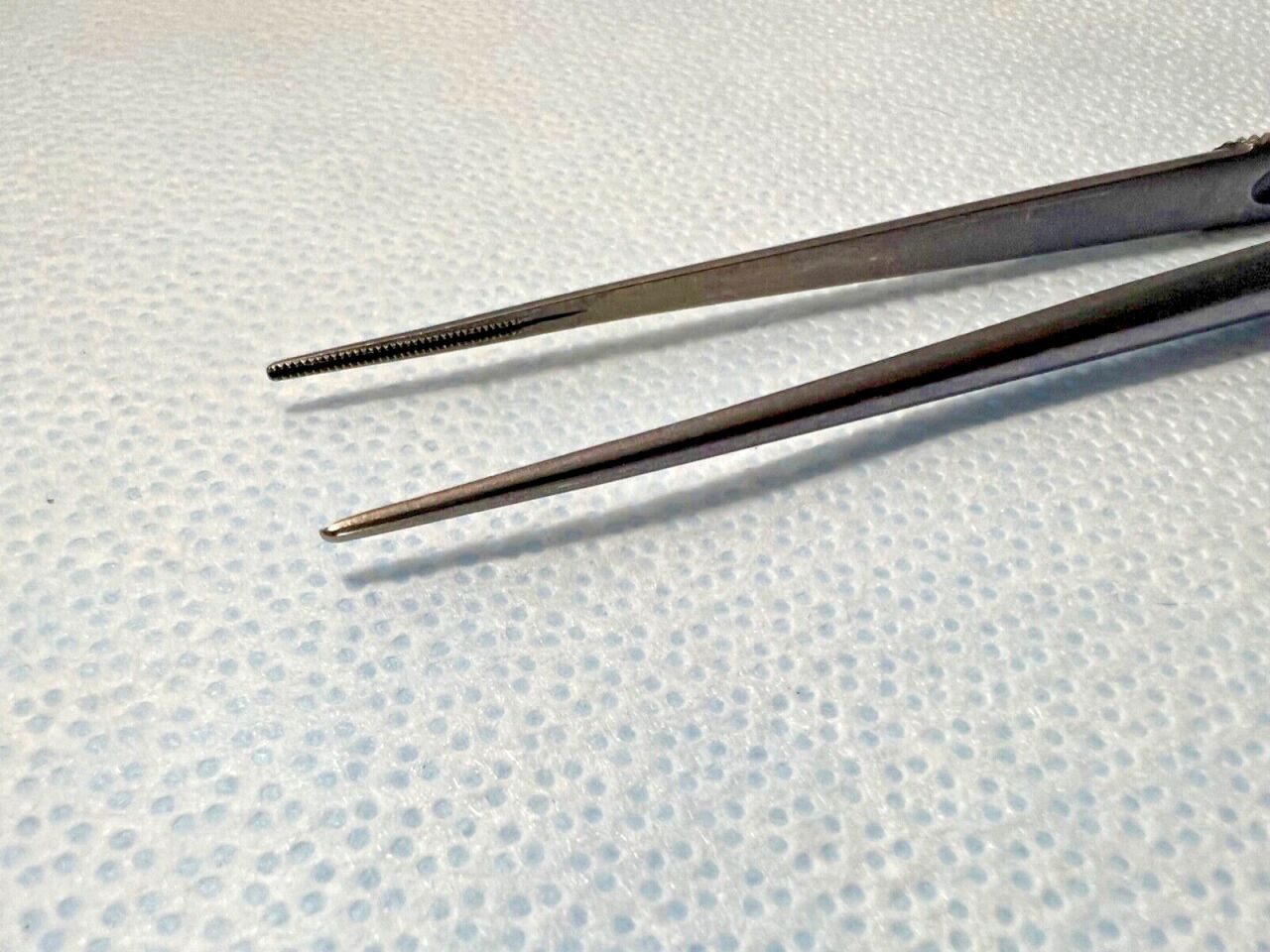 JARIT 320-115TI Cardio-Grip Titanium DeBakey Vascular Tissue Forceps 1.5mm Tips — photo 2