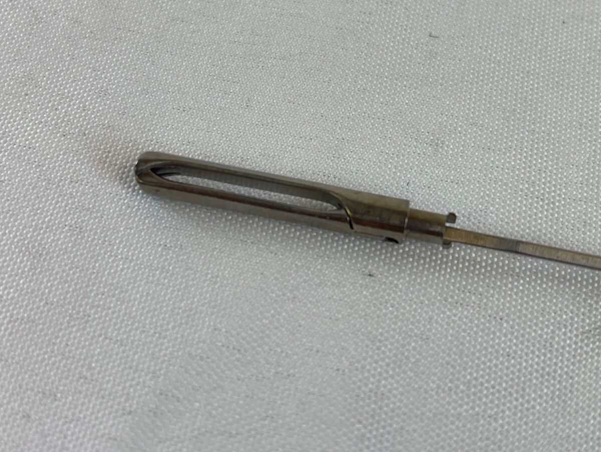 KARL STORZ 33310FM 2x3 Teeth Claw Forceps ClickLine Insert 5mm x 36cm — photo 5