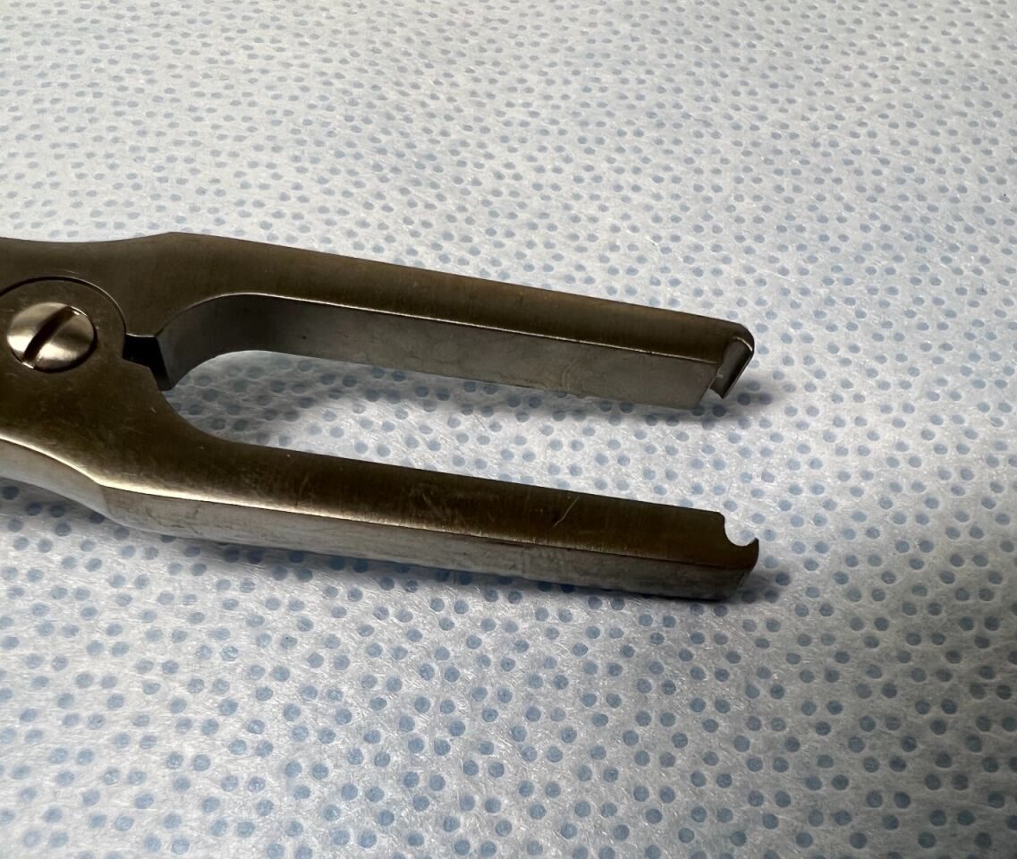 SYNTHES 387.6 Plate Holding Forceps w/ Speed Lock — photo 4