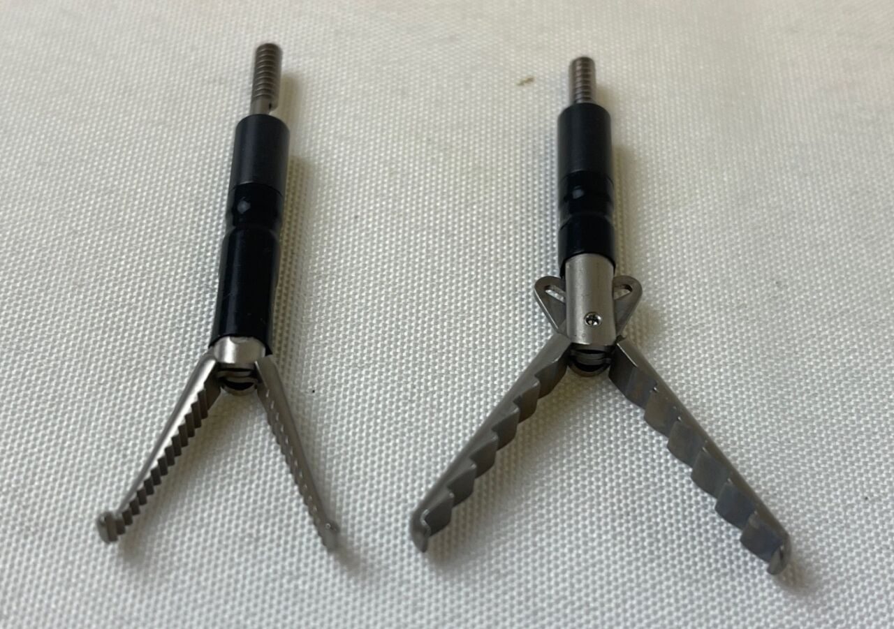 PENTAX Microline Laparoscopic Graspers Dissectors Set of 11 w/ Case — photo 5