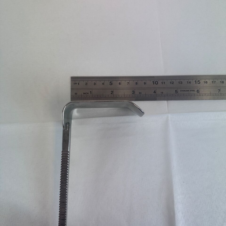 V. MUELLER SU2951-76 Kelly Retractor Blade Book Walter 2" X 3" — photo 11