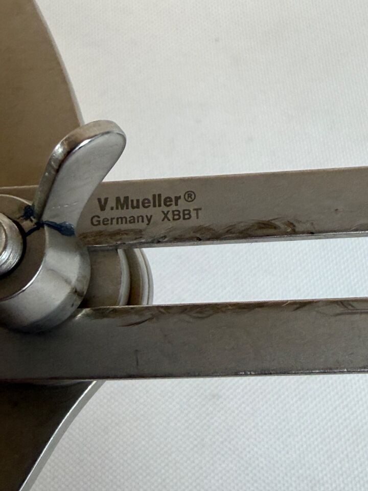 V. MUELLER SU3055 O'Sullivan-O'Connor Abdominal Retractor w/ 2 Blades — photo 3