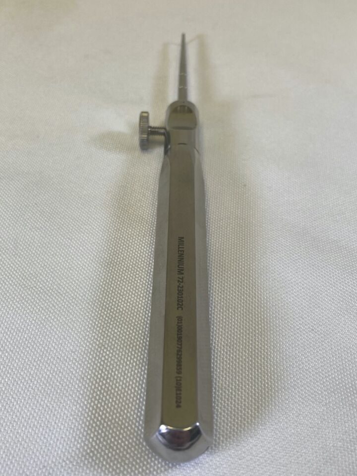 AVALIGN 72-230102C 5mm Arthroscopic Hook Probe & Handle — photo 6