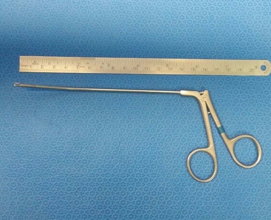 STRYKER 300-034-602 3.4mm Hooked 30deg Left Arthroscopy Hook Scissor Forcep