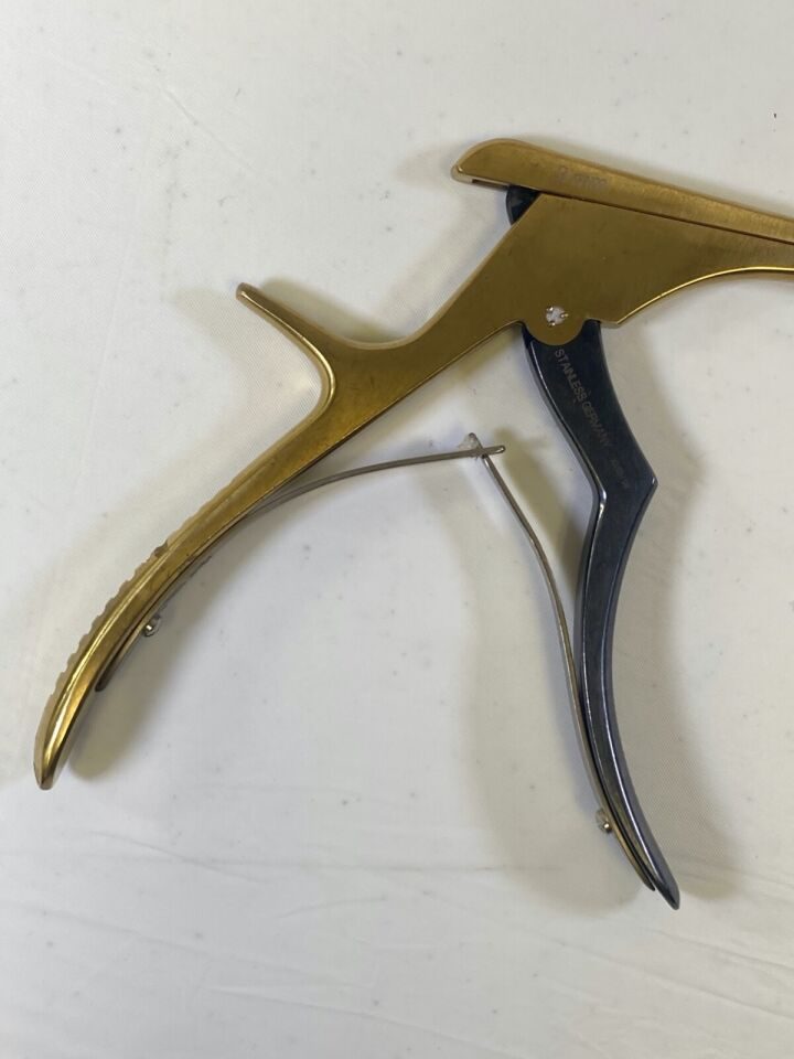 V. MUELLER NL4256-13T T-Coat Ejector Kerrison Rongeur 3mm x 40deg Up x 11" Neuro — photo 7