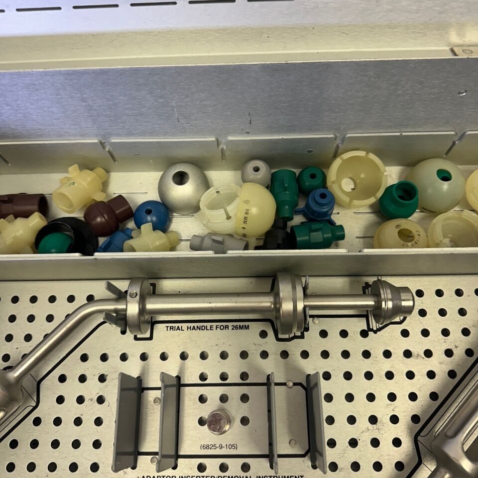 VARIOUS  Stryker Howmedica Centrax Bipolar System Trial & Instrument Set w/ Extras and Case — photo 10