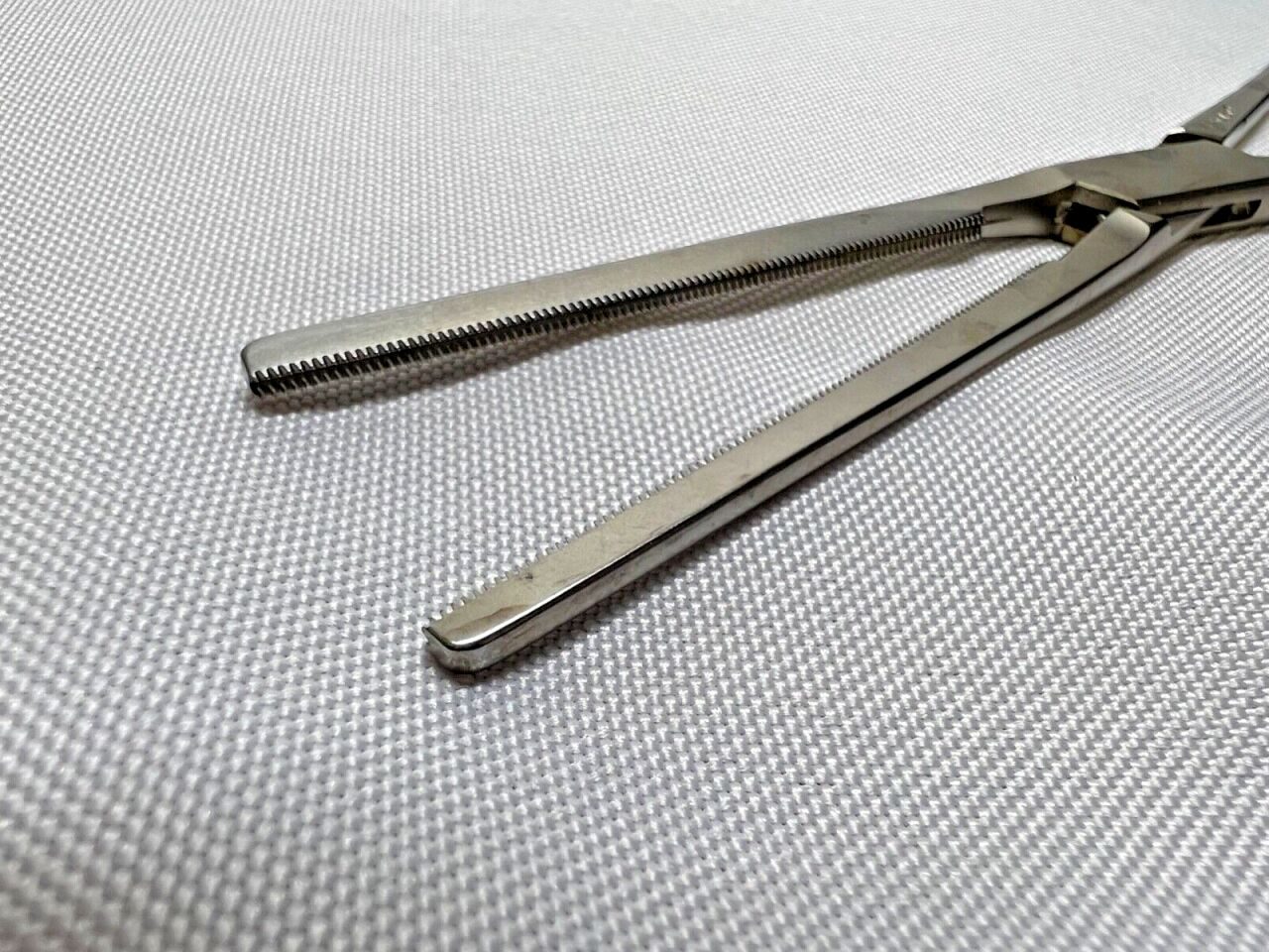 V. MUELLER SU6100 Glassman Gastrointestinal Clamp 9" Straight — photo 2