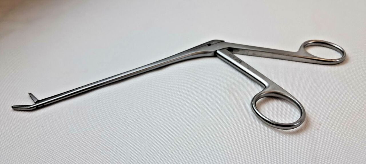 AESCULAP FF843R Caspar 3.0mm Up Biting Rongeur 15.5cm Length ENT — photo 4