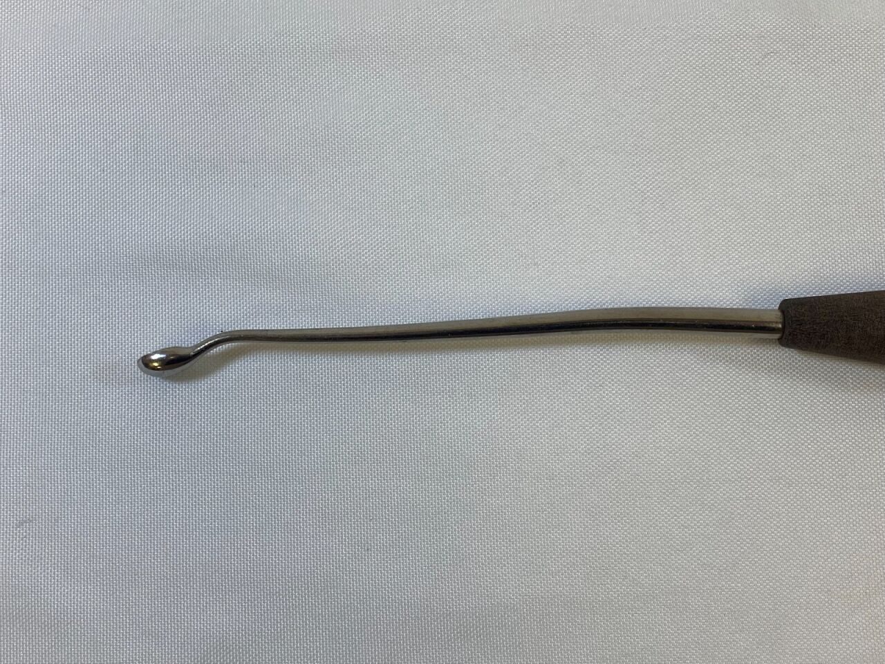 Offset Angled Oval Cup Curette 5mm x 27cm — photo 2
