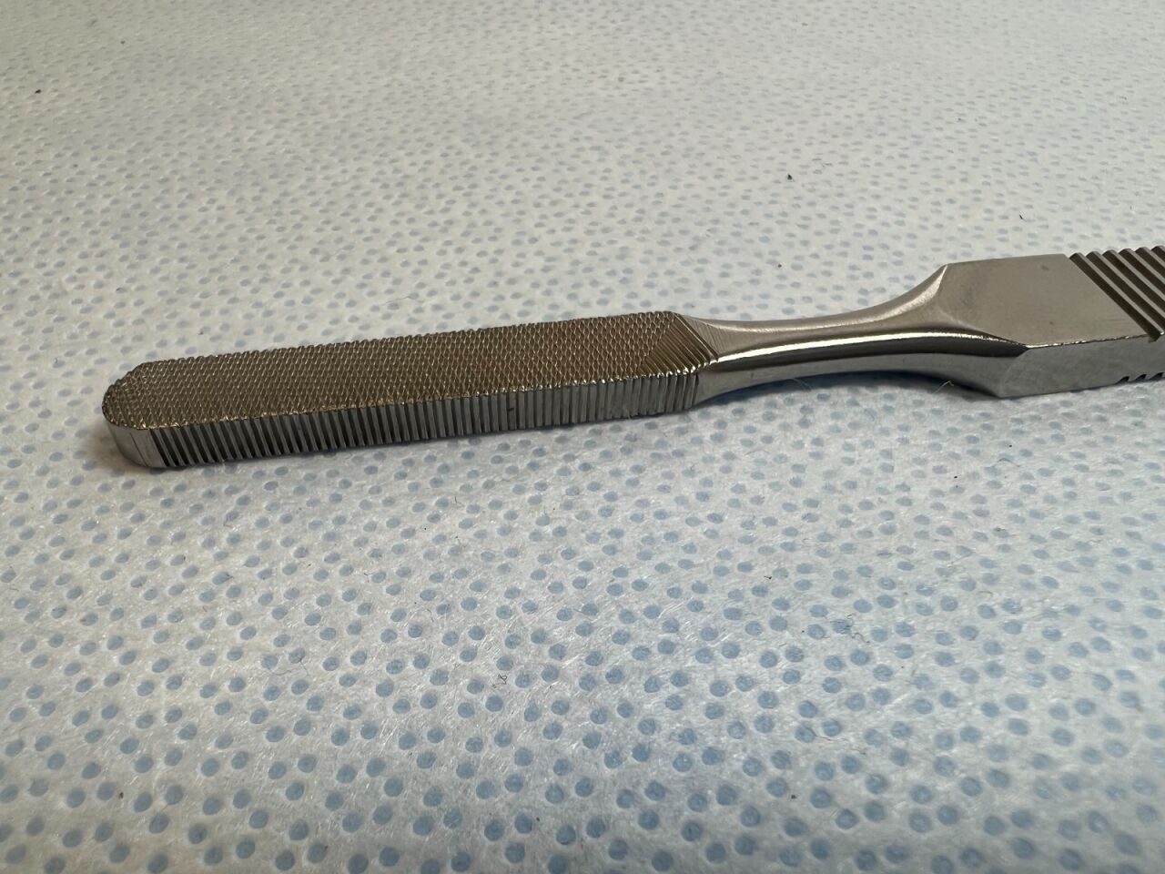 SYNTHES D2117-00 Double-Ended Fomon Rasp 8mm — photo 2
