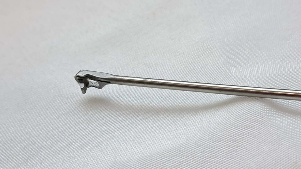 ARTHROTEK 901252 Arthroscopic 2.75mm Right Wide BackBiter Punch — photo 4