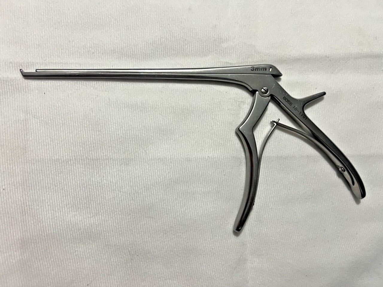 BOSS 70-1701 Kerrison Rongeur 3mm X 40deg Upbite w/ Pin Ejector 7" Length