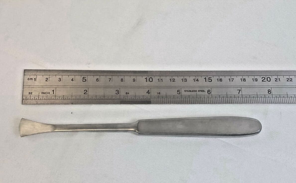 AESCULAP FK360R Langenbeck Raspatory 16mm 7-1/2" Sharp — photo 6