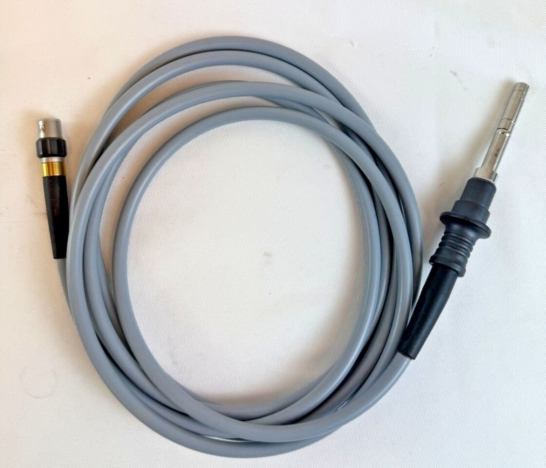 WA03210A OLYMPUS Fiber Optic Light Cable 7mm x 3m Type M Plug Autoclavable — photo 2