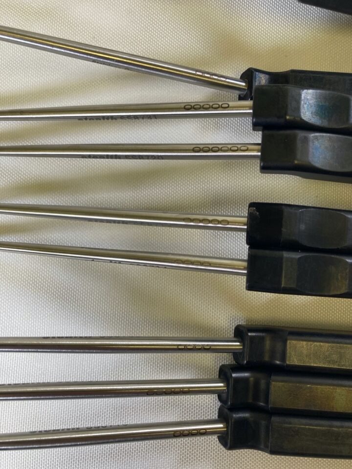 STEALTH SURGICAL Various Cervical Axial Curettes w/ Sterilization Case — photo 13