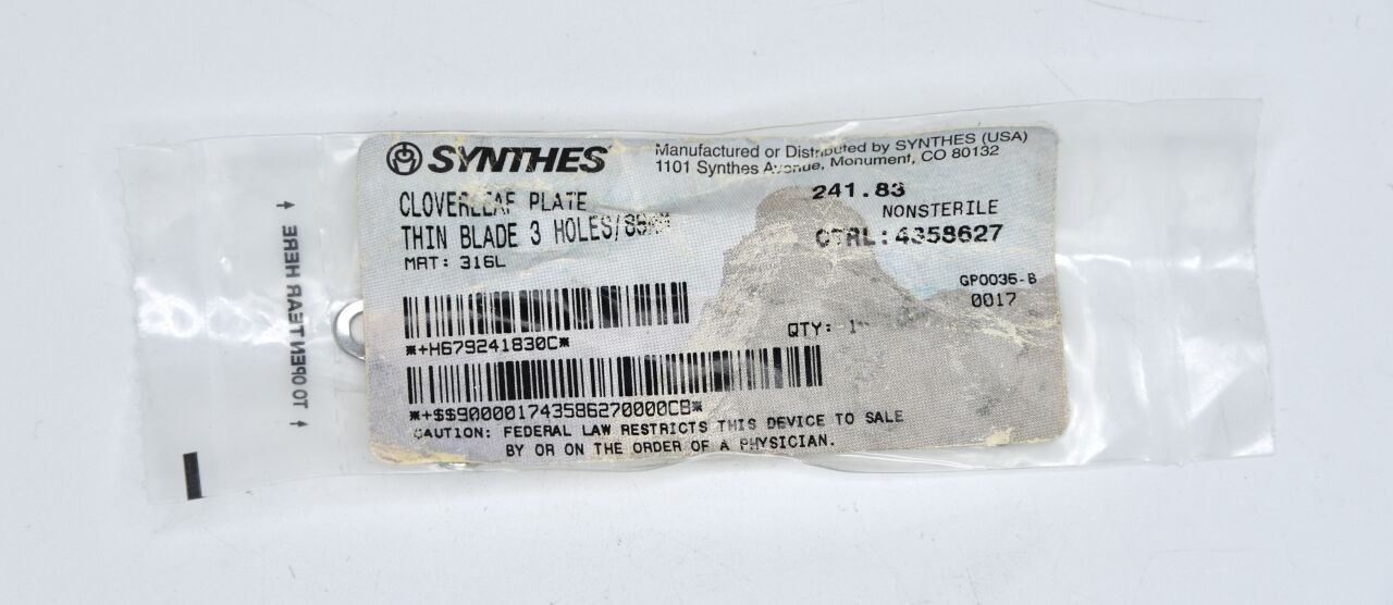 SYNTHES 241.83 3.5mm Thin Blade Cloverleaf Plate 88 L x 15mm W 3 Shaft Holes
