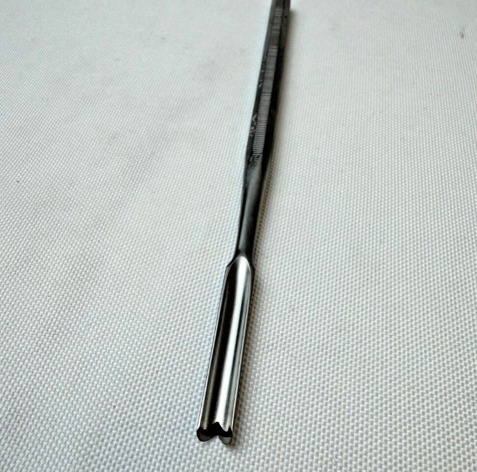 KARL STORZ N2306 Ballenger Chisel 6mm Wide V-shaped Overall Length 6.4" — photo 4