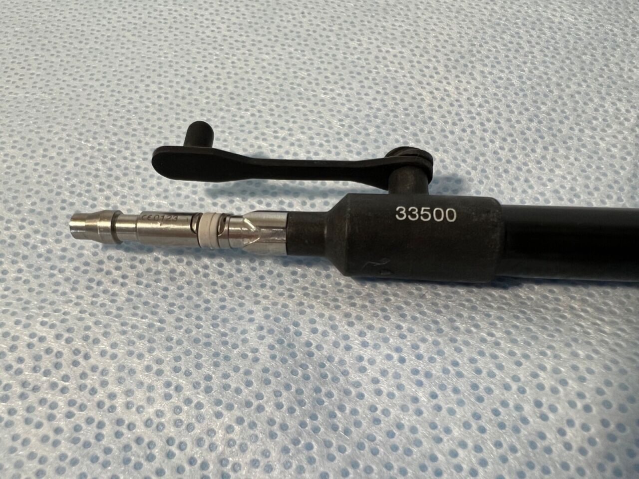 KARL STORZ 33500 Laparoscopic Clickline Insulated Outer Tube 10mm X 36cm — photo 3