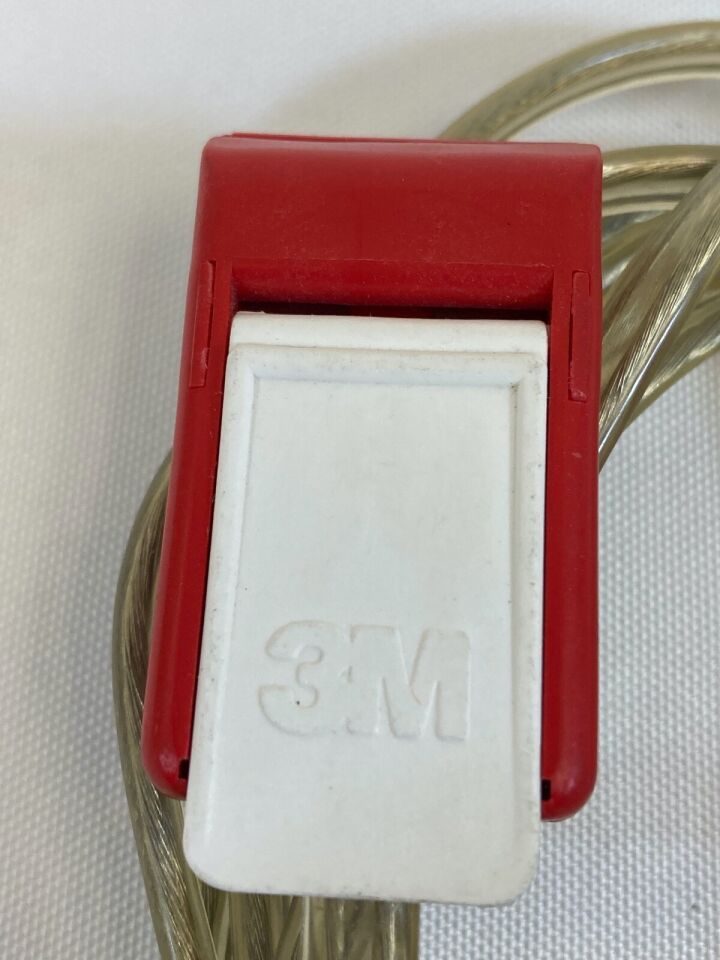 3M MEDICAL 61174 Electrosurgical Unit — photo 2