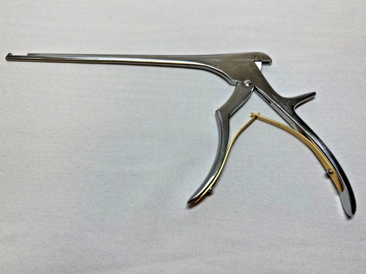 V. MUELLER NL4070-083 Spurling Rongeur 3mm X 90deg — photo 1