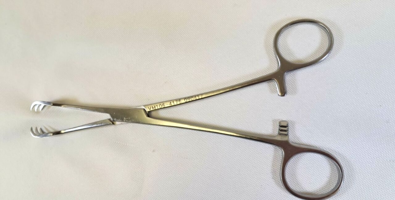 V. MUELLER VM106-4176 Lahey Grasping Forceps 8in 3x3 Teeth — photo 2