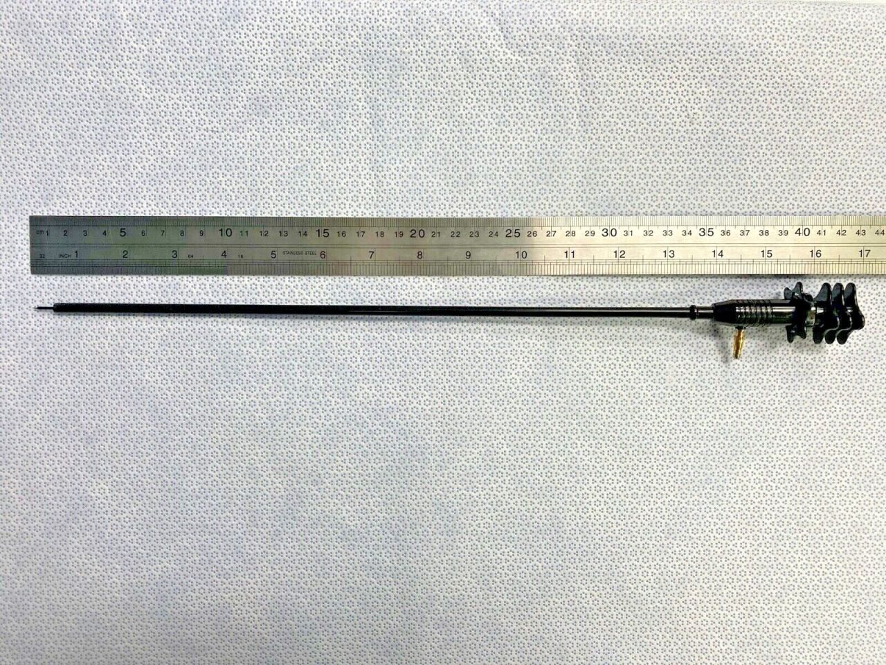 5mm X 33cm Needle Tip Laparoscopic Monopolar Electrode w/ Insulated Sheath — photo 9