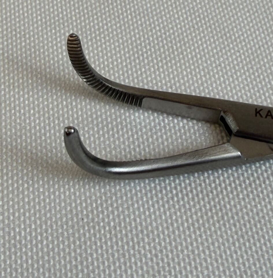 KARL STORZ 794228 Adson Artery Forcep Curved 90deg 18cm — photo 3