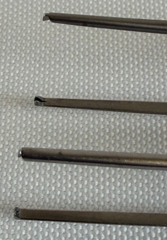AESCULAP BD662R Pair of Delicate Gerald Micro Tissue Forceps 7" 1 x 2 Teeth — photo 3