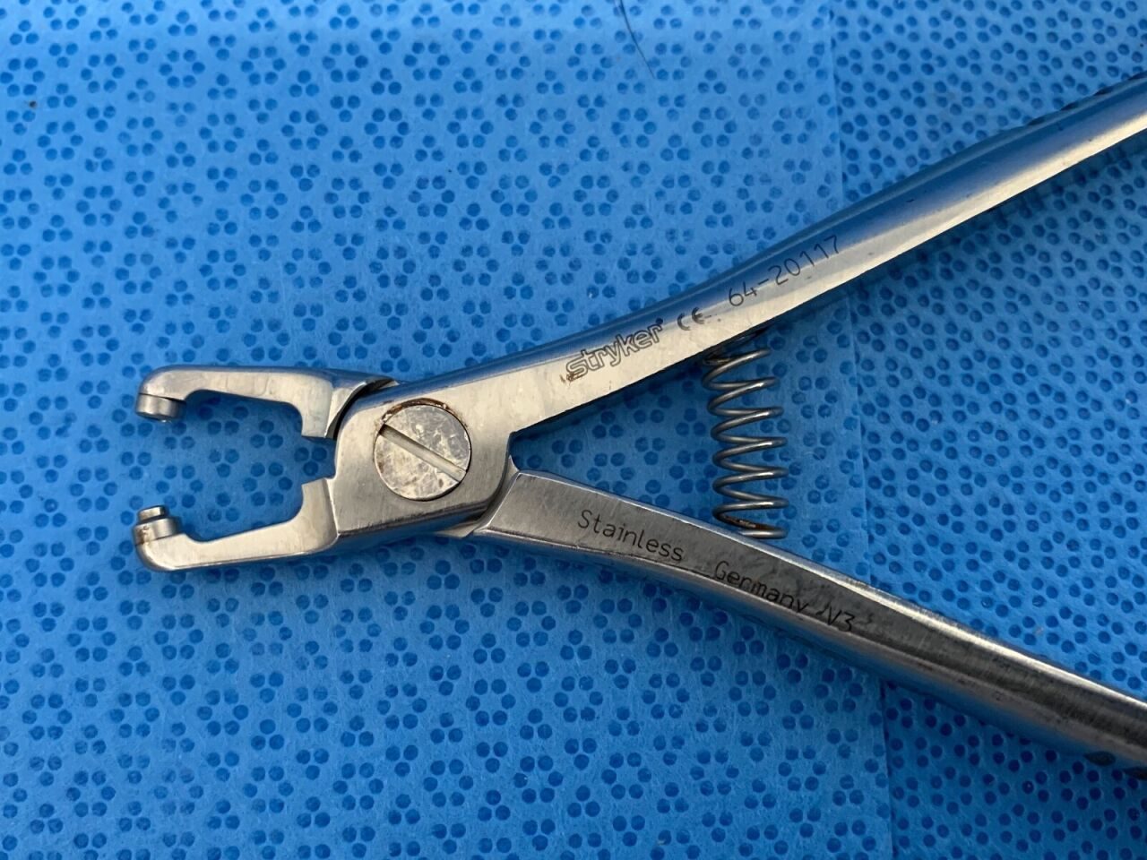 STRYKER 64-20117 Distal Radius Plate Bending Forceps — photo 2