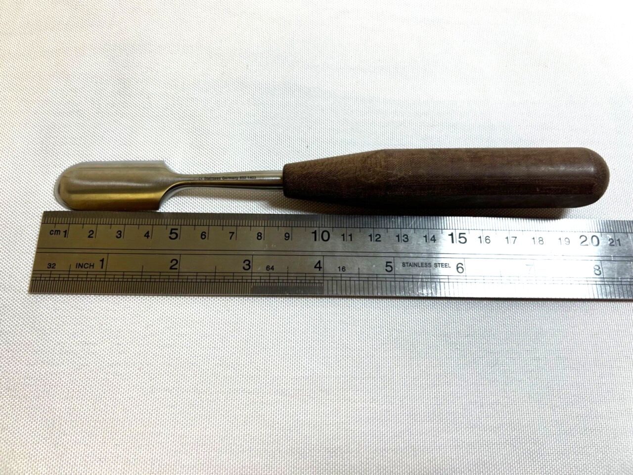 GS 43.317 Periosteal Elevator 7-1/4" Straight X 20mm Curved Sharp Edge — photo 5