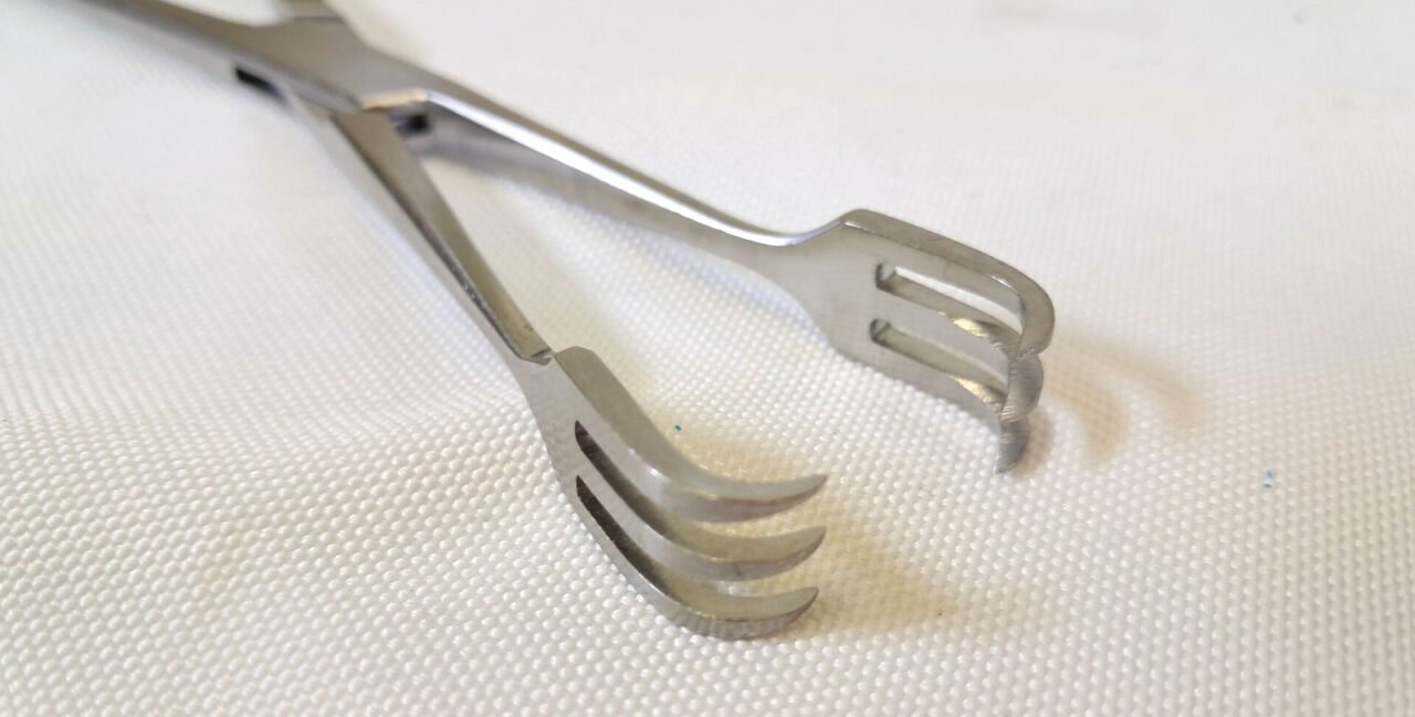 V. MUELLER VM106-4176 Lahey Grasping Forceps 8in 3x3 Teeth — photo 3