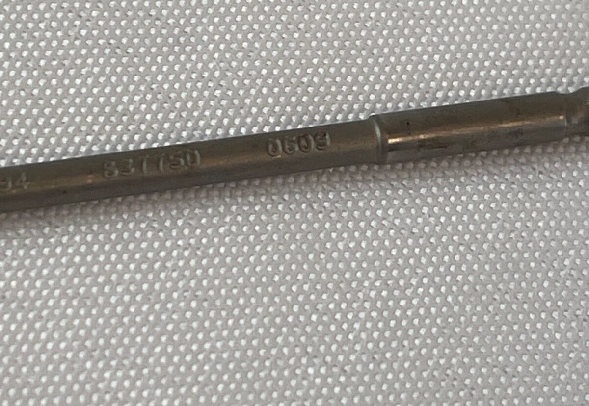 BIOMET 15-1194 1.5mm Cruciform Short Screwdriver Blade High Torque XLOCK System — photo 6