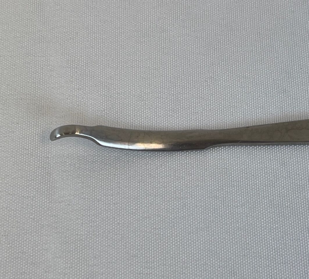 KMEDIC KM46830 KM 46-830 Mini Hohmann Retractor 6mm x 6.5" Orthopedics Trauma — photo 5