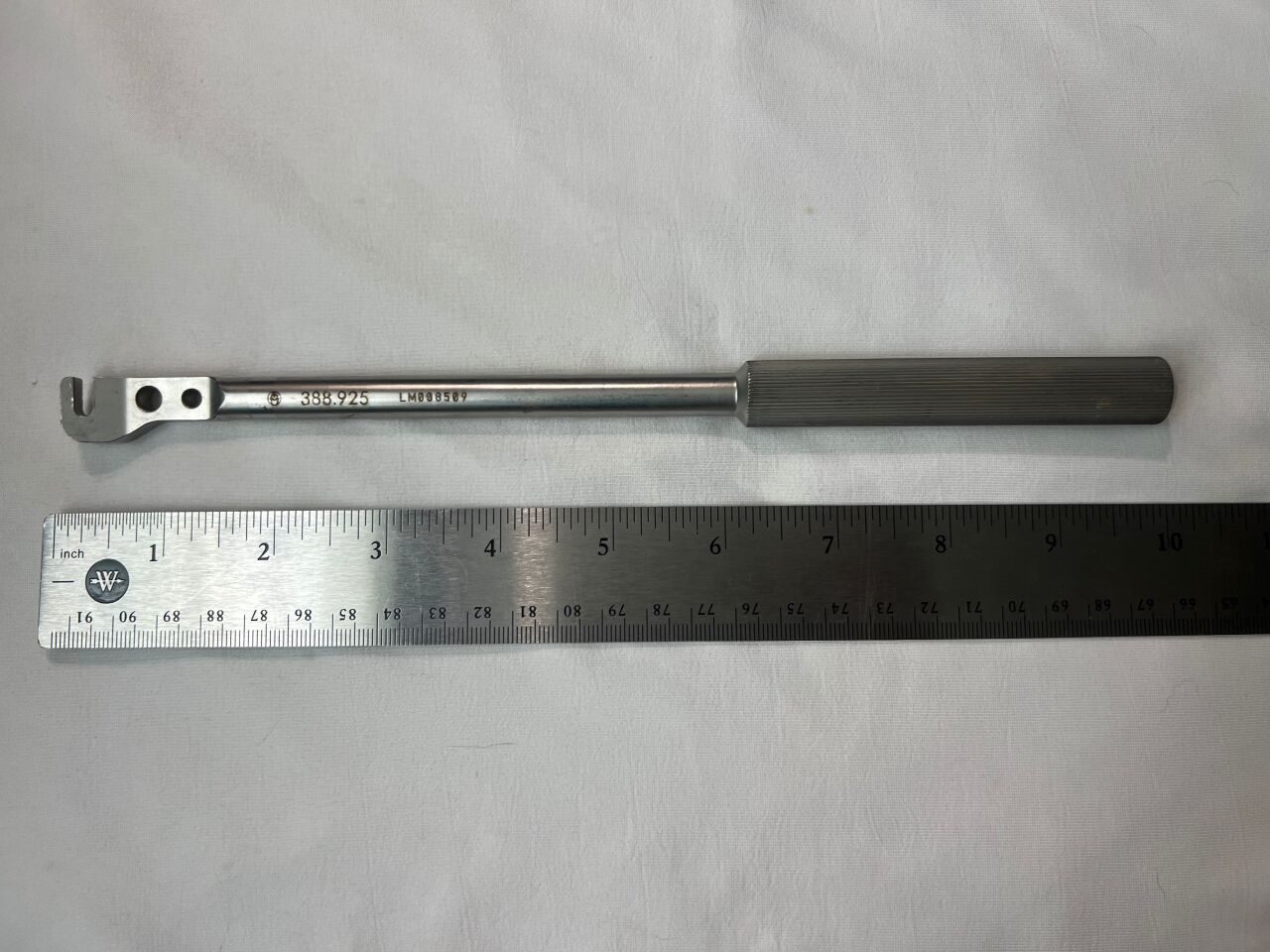 SYNTHES 388.925 Left 3.5mm Rod Bending Iron — photo 2