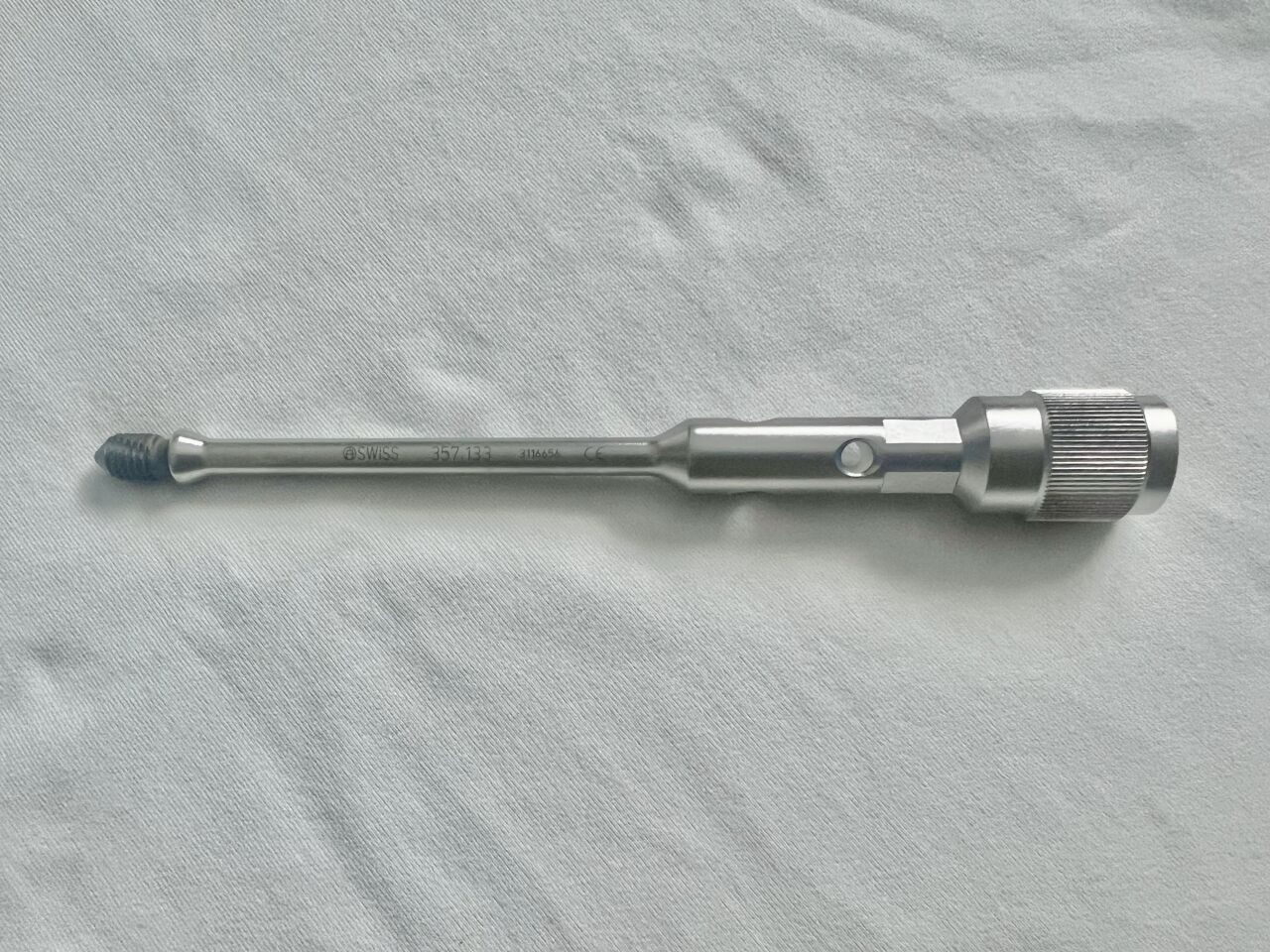 SYNTHES 357.133 Extraction Screw For Titanium Femoral & Tibial Nails — photo 1