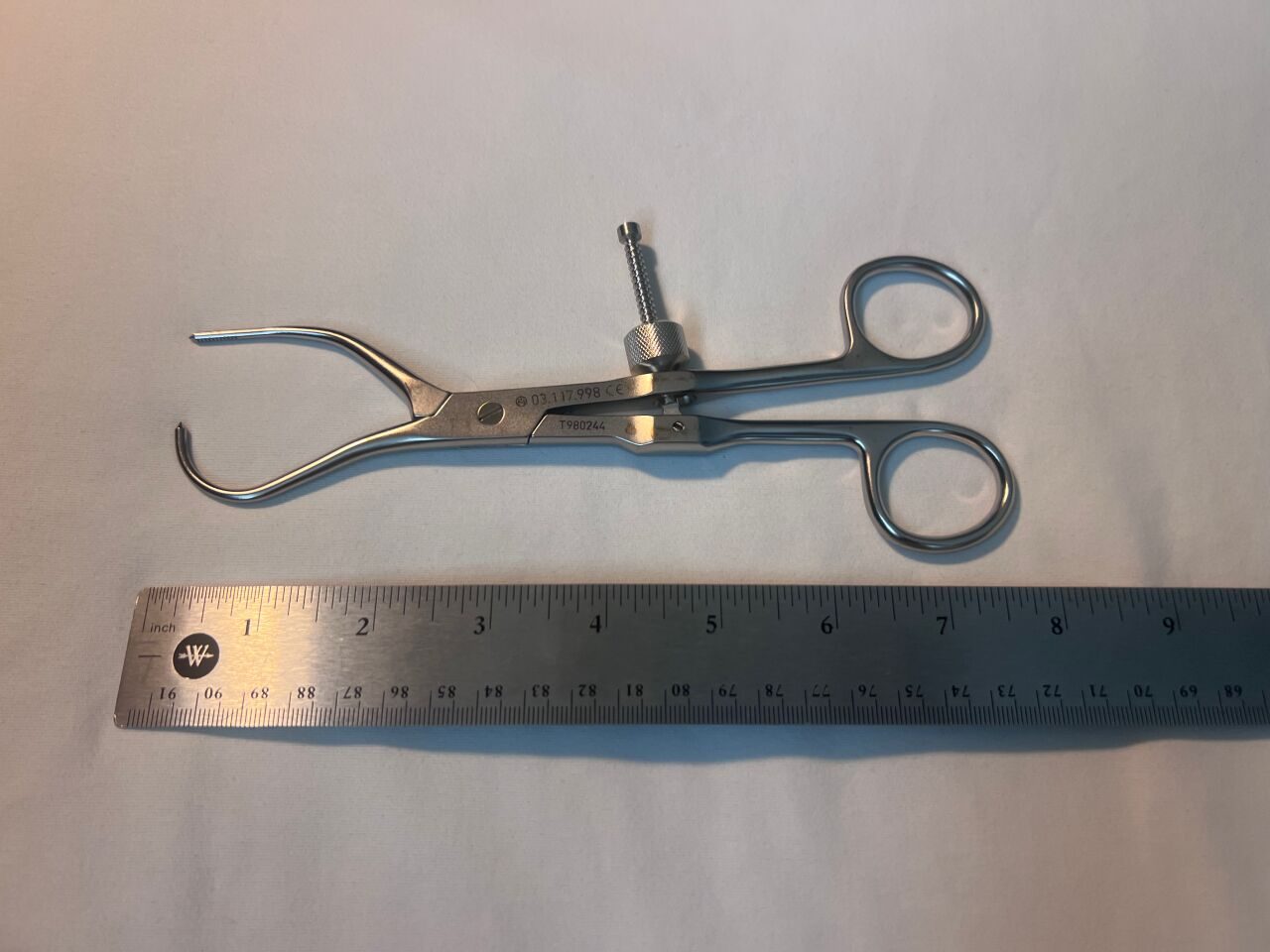 SYNTHES 03.117.998 Straight/Curved Reduction Forceps w/ Points — photo 3