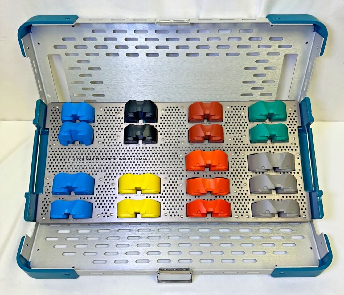STRYKER Triathlon 1-8 TCG Trial Cutting Guide Max Thickeness Insert Set — photo 1