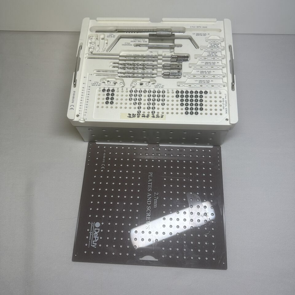 DEPUY  2.7mm Plates and Screws — photo 2