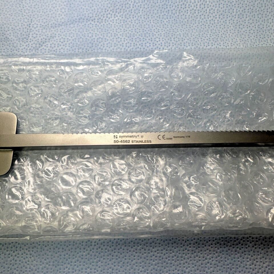 SYMMETRY SURGICAL 50-4562 Malleable Retractor Blade 1.5 in x 6 in — photo 3
