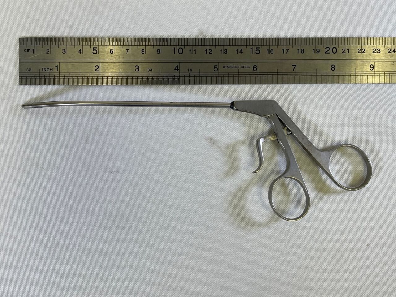 DYONICS 3963 Arthroscopic 1x2 Teeth Ratcheting Grasper Curved Right 3.4mm Shaft — photo 6