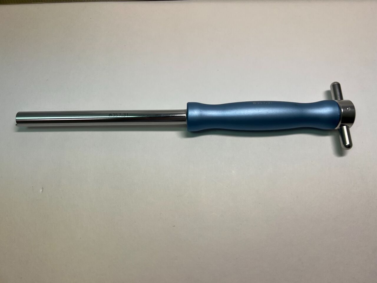 SYNTHES 357.31 Spiral Blade Inserter Instrument — photo 2