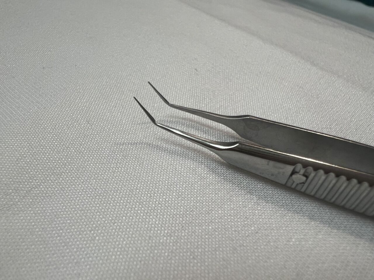WECK 3549 Ophthalmic McPherson Angled Tying Forceps 3-1/4" Length — photo 3