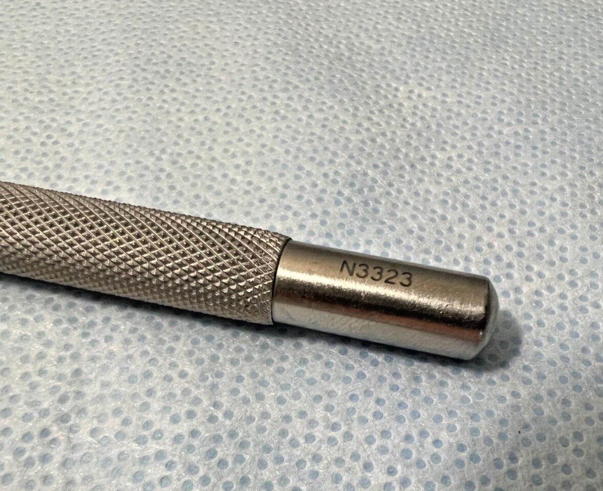 BAUSCH & LOMB N3323 Sewall Orbital Retractor 11mm X 56mm Blade 6.3" Length — photo 3