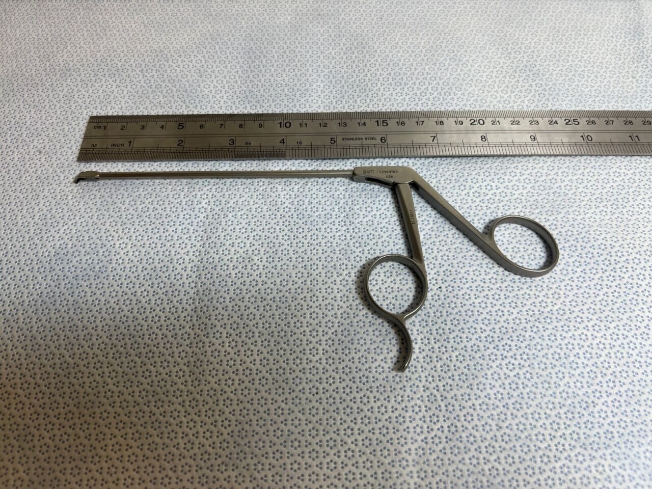SHUTT-LINVATEC 31.10011 Right Angle 3.4mm Micro Scissors — photo 4