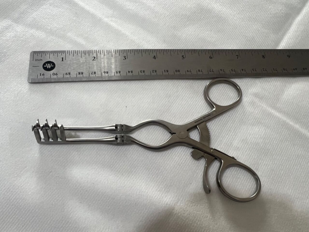 BOSS 18-3075 Weitlaner Retractor w/ Hinged Arms 3x4 Sharp Prongs 6-1/2" Length — photo 7