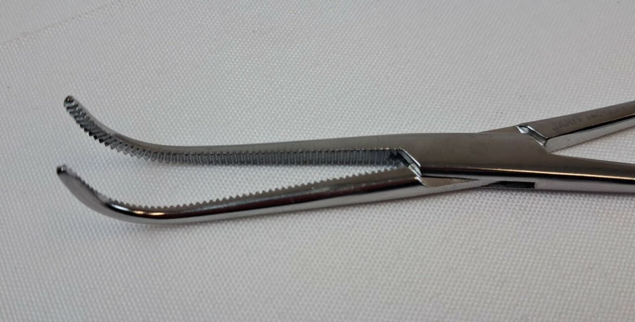 JARIT 140-224 Lot of 2 Mixter Forceps, Thoracic 6-1/4in. — photo 4