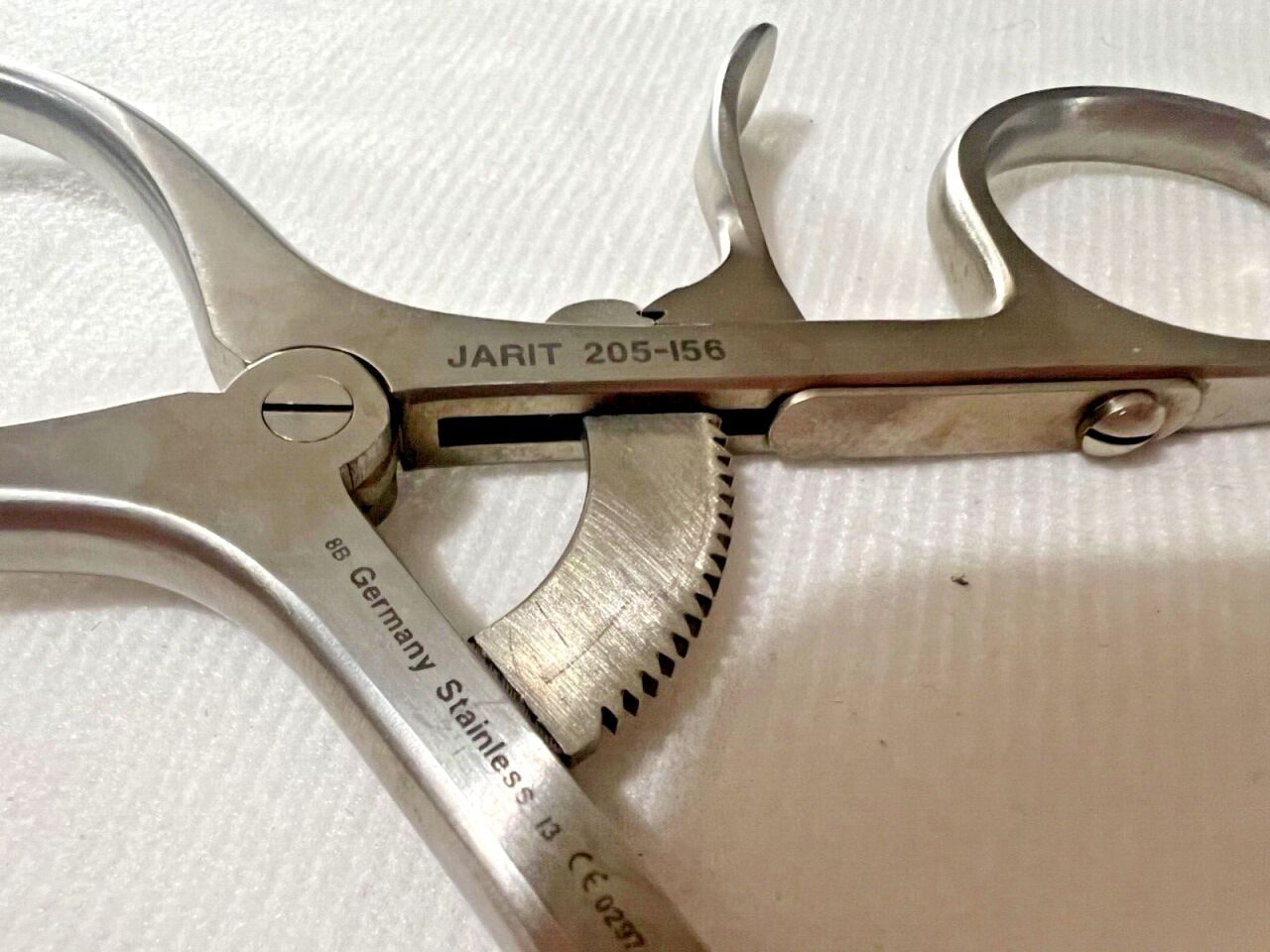 JARIT 205-156 Weitlaner Retractor 3x4 Blunt Prongs 6-1/2" Length — photo 4