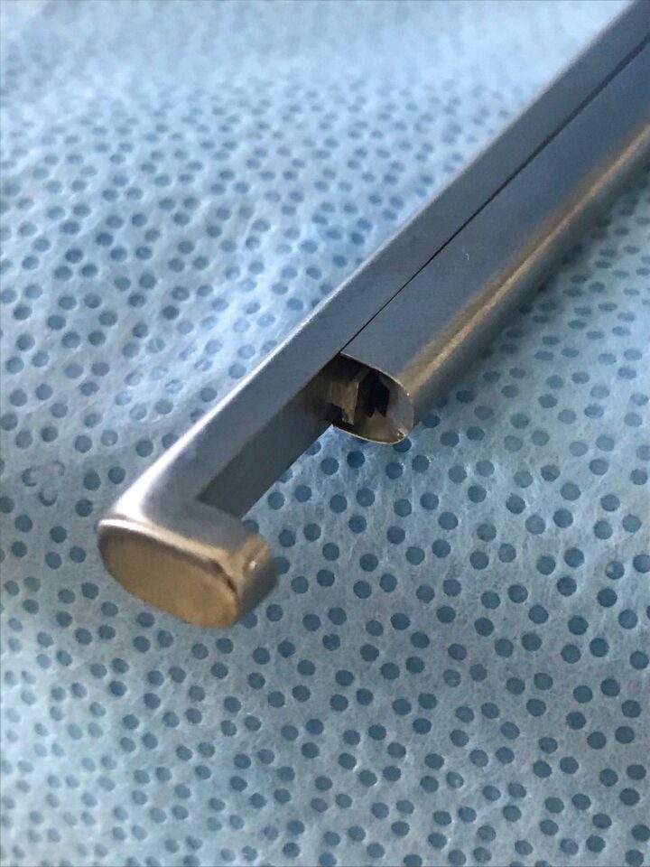 RICHARDS 28-2605 5mmX90deg Down Kerrison Rongeur 8" (20.3cm) Spine — photo 6