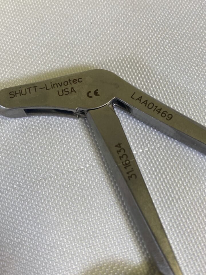 SHUTT-LINVATEC 31.16334 Aggressor Forceps 15deg Up 3.4mm x 130mm Arthroscopy Punch — photo 2