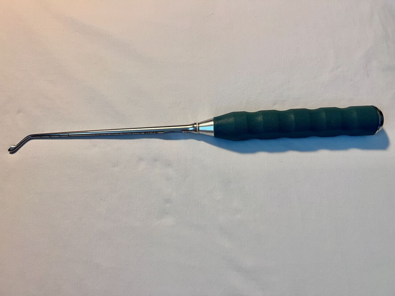 SYNTHES 389.838 Reverse Angled  5.5mm Curved Bone Curette — photo 1